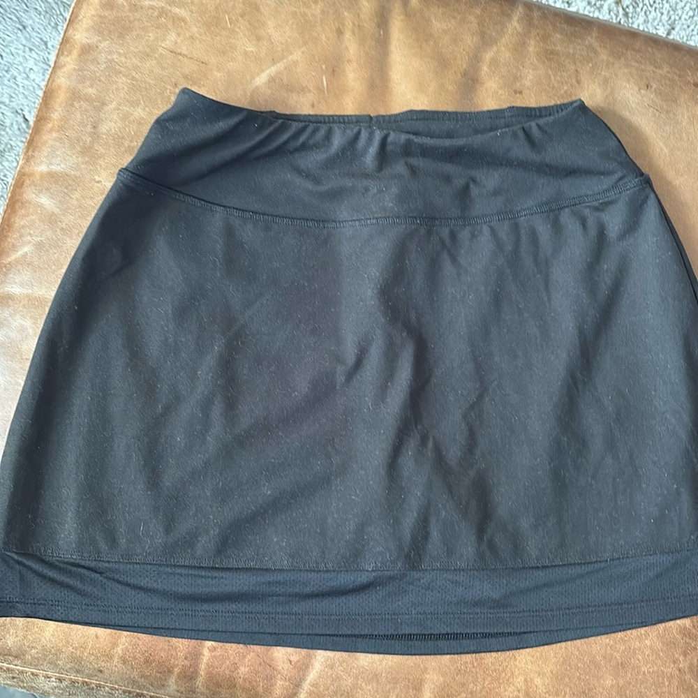 DSG black golf skirt
